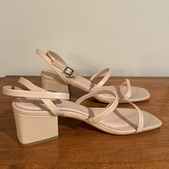 ABLE Block Heel Sandals NWT - Picture 5 of 9